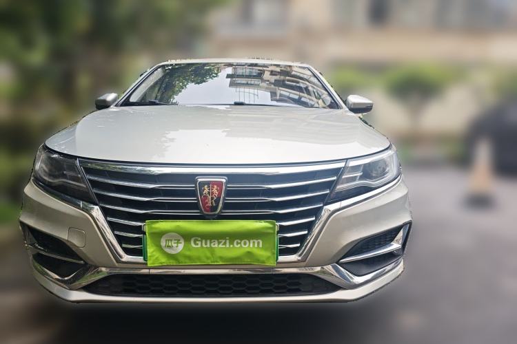 Used Roewe i6 New Energy 2017 45T Hybrid Connect & Smart Enjoyment Edition
