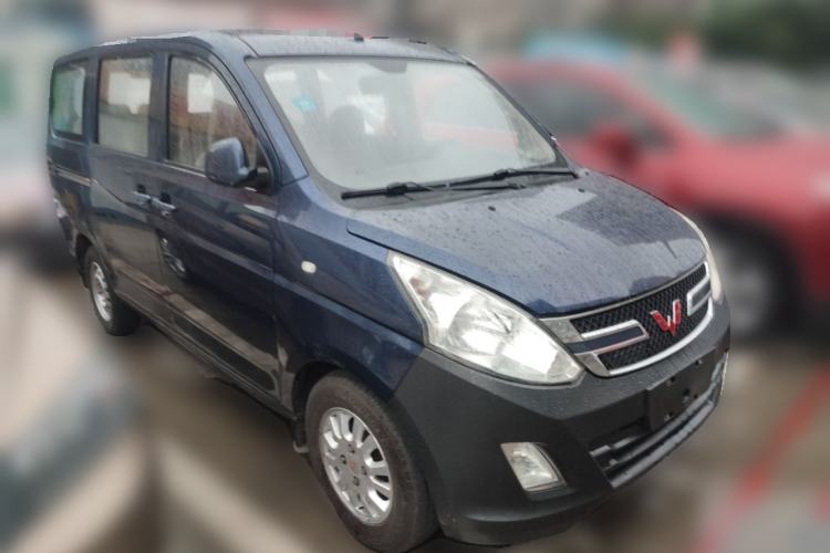 Used Wuling Rongguang V 2016 1.2L Standard Version
