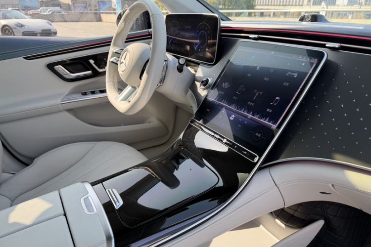 Used Mercedes-Benz EQE 2022 350 First Edition Special Version
