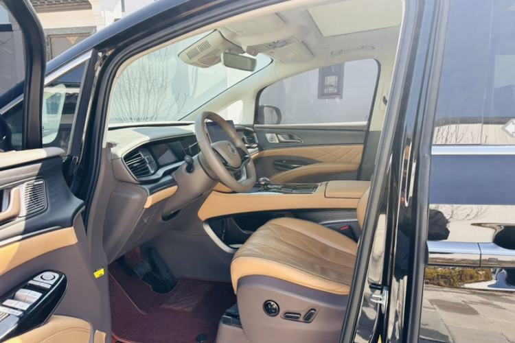 Used Denza D9 2022 DM-i 970 Four-Wheel Drive Flagship Model