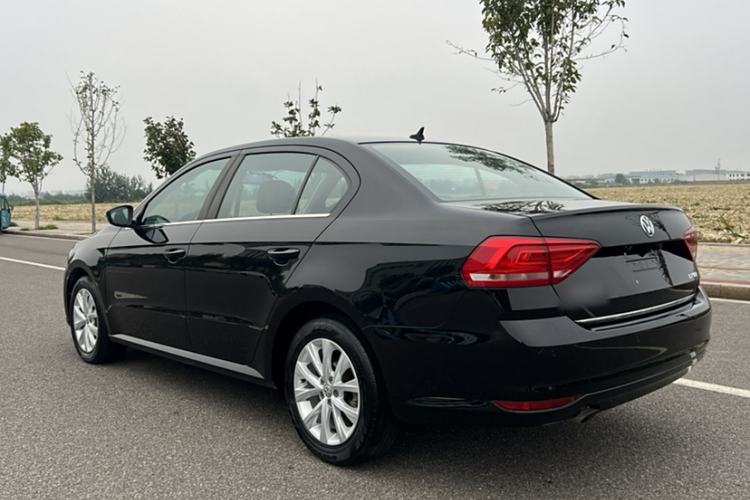 Used Volkswagen Lavida 2017 1.6L Automatic Comfort Edition