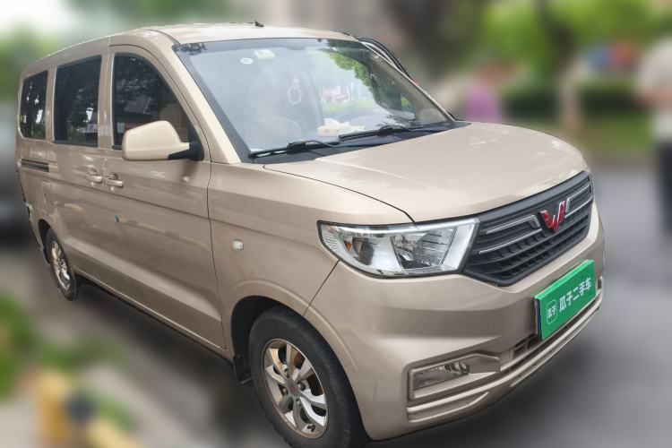 Used Wuling Hongguang V 2021 1.5L Enjoyment Edition LAR
