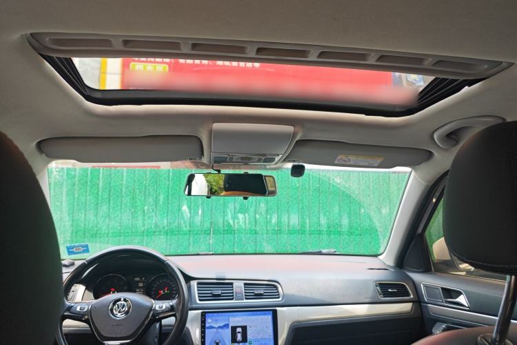 Used Volkswagen Lavida 2017 1.6L Automatic Comfort Edition