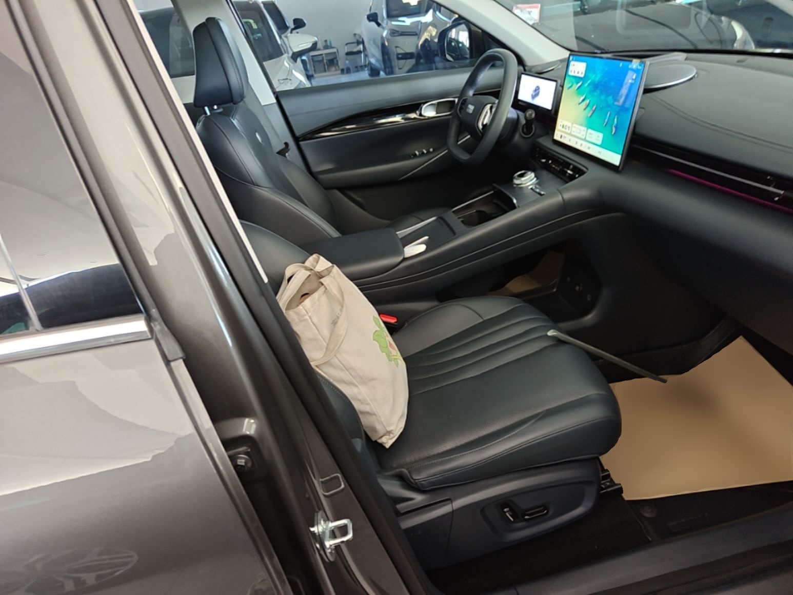 Geely Galaxy E5 2026 Model 610km Exploration+ Edition — снимка 19