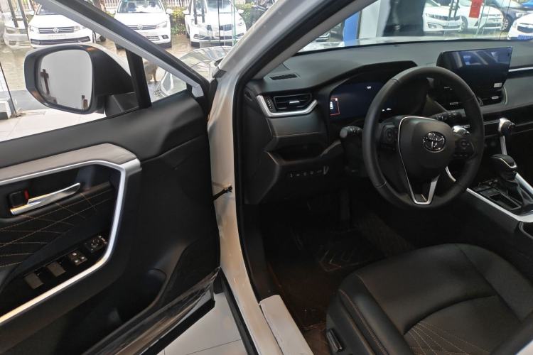 Used Toyota RAV4 2024 2.0L CVT Two-Wheel Drive Fashion Plus Edition