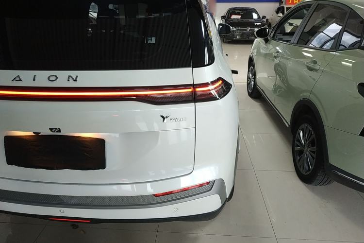 Used AION Y 2023 Younger Star Edition Right Rear Taillight