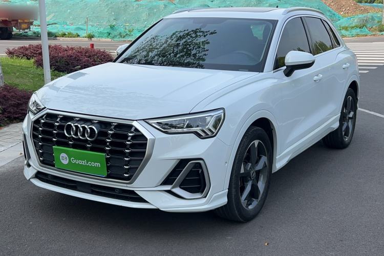 Used Audi Q3 2021 35 TFSI Fashion Dynamic Model Exterior 1