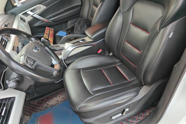 Used Geely Auto Emgrand X7 Sport 2018 1.8TD Automatic Two-Wheel Drive Smart Connect 4G Internet Edition