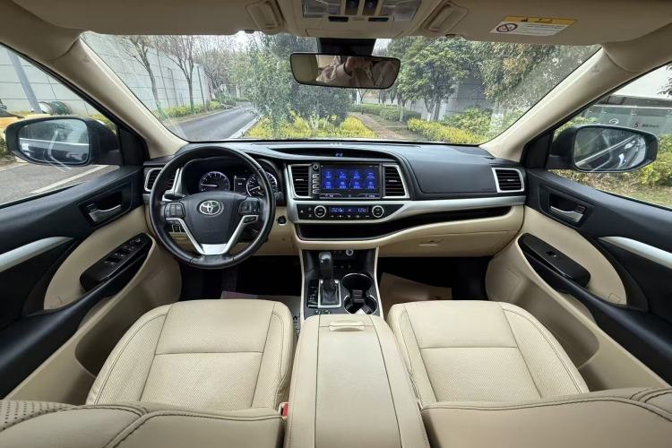 Used Toyota Highlander 2018 2.0T Four-Wheel Drive Luxury Version 7 Seats China VI Standard