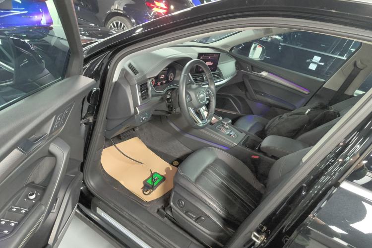 Used Audi Q5L 2022 45T Luxury Dynamic Model
