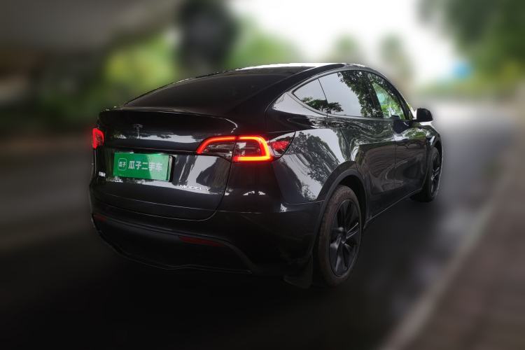 Used Tesla Model Y 2024 Rear-Wheel-Drive Version
