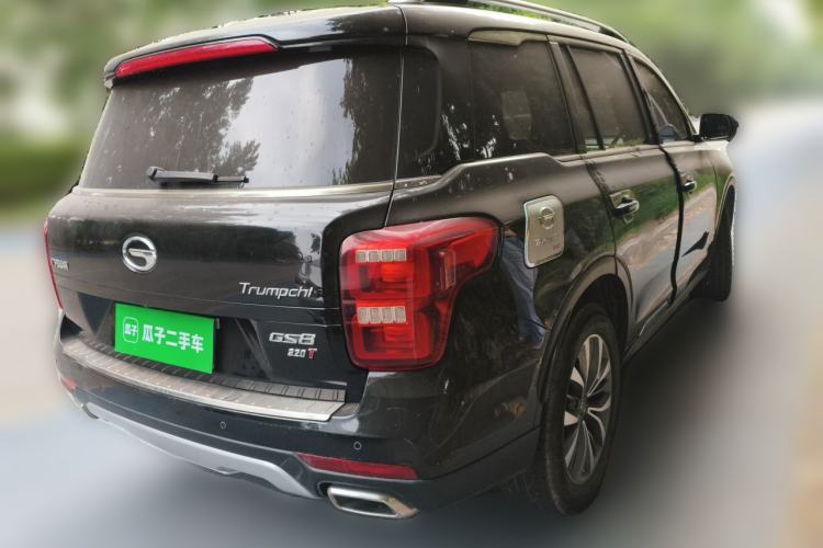 Used GAC Trumpchi GS8 2017 320T Two-Wheel Drive Luxury Smart Connectivity Version (7 Seats)
