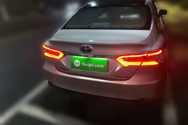 Used Toyota Camry 2019 Dual-Engine 2.5 HG Luxury Edition China VI Standard