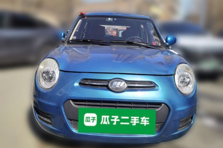 Used Lifan Auto 330 2014 1.3L Manual Standard Edition
