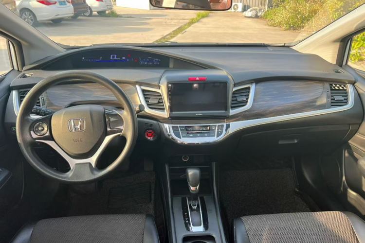 Used Honda Jade 2020 1.8L automatic Comfort version
