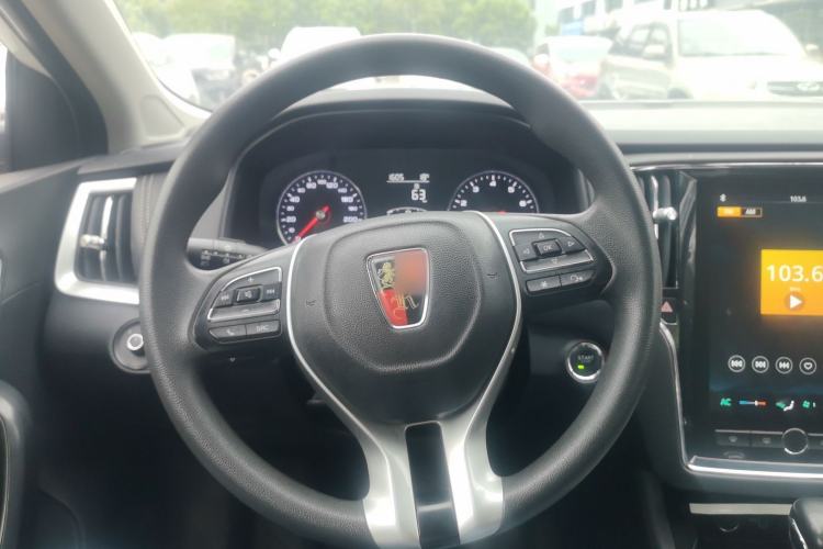 Used Roewe i6 2019 PLUS 1.6L CVT 4G Connected Flagship Deluxe Edition Steering Wheel