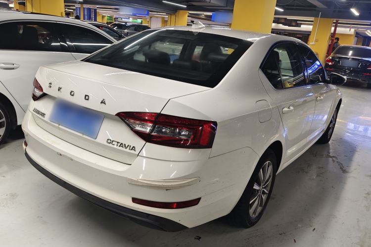 Used Skoda Octavia 2022 1.5L Automatic Comfort Edition Rear Right 45 Deg