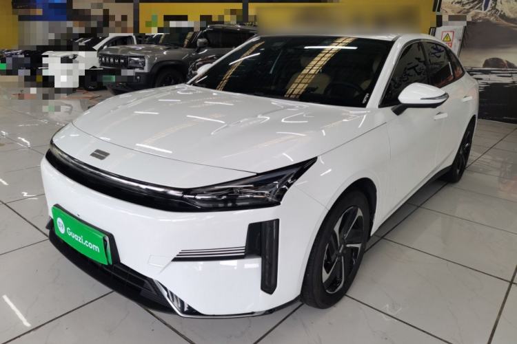 Used Geely Galaxy L6 2024 125km PLUS Dragon Edition