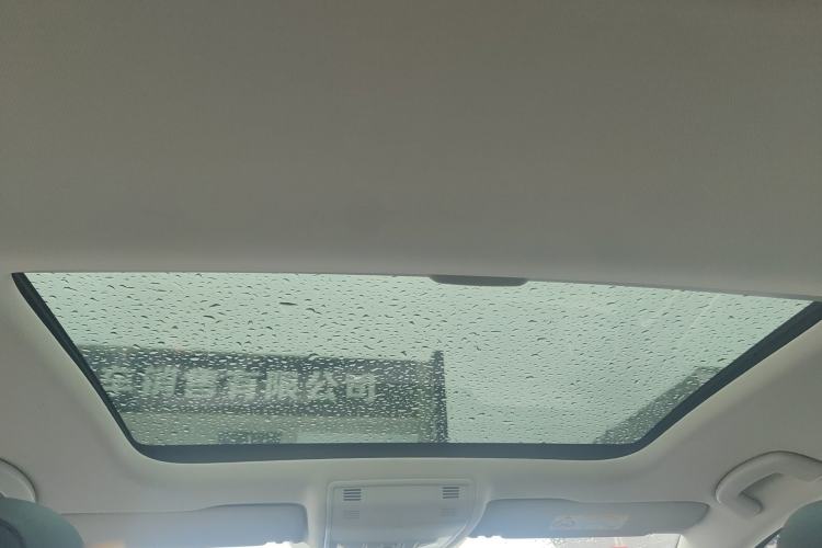 Used Volkswagen Golf 2018 1.6L Automatic Comfort Model Headliner