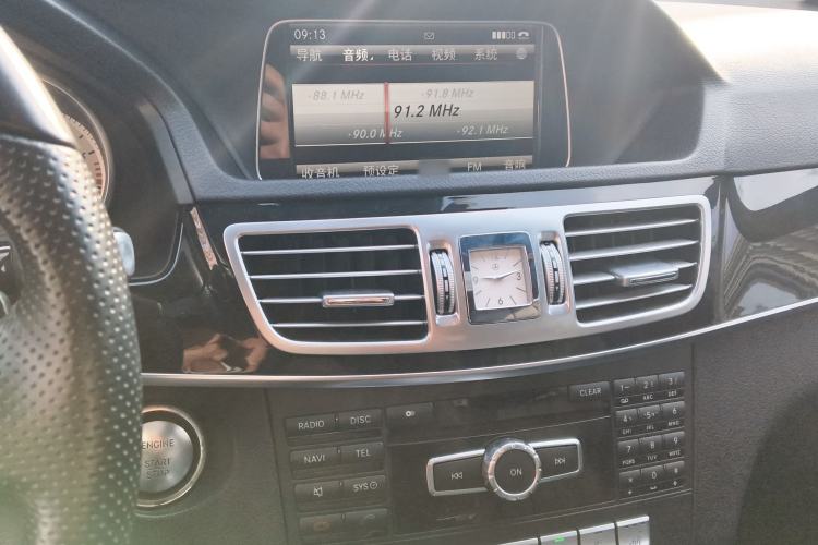 Used Mercedes-Benz E-Class 2015 E 260 L Sport & Fashion Model
