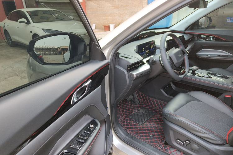 Used Oshan Z6 2022 Blue Whale 1.5T DCT Luxury Model