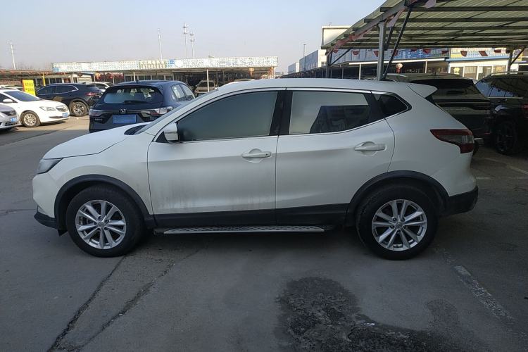 Used Nissan Qashqai 2016 2.0L CVT Elite Edition
