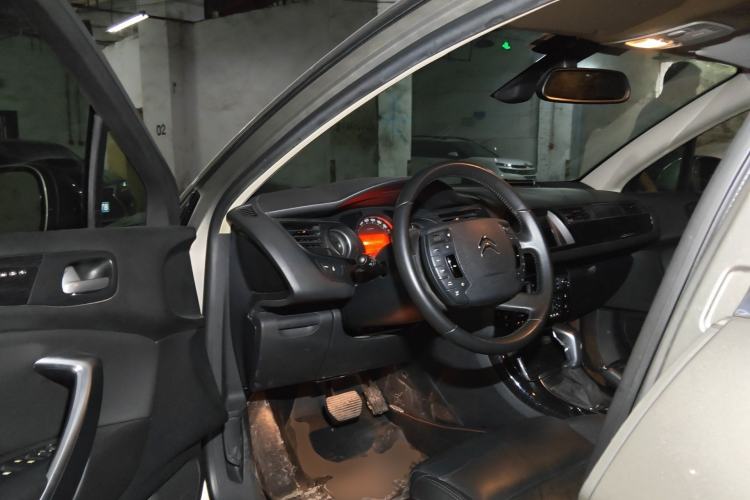 Used Citroen C5 2013 2.3L Automatic Prestige Edition
