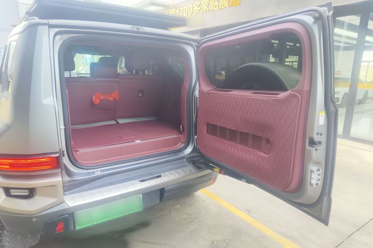 Used Tank 700 New Energy 2024 Hi4-T Extreme Edition Trunk