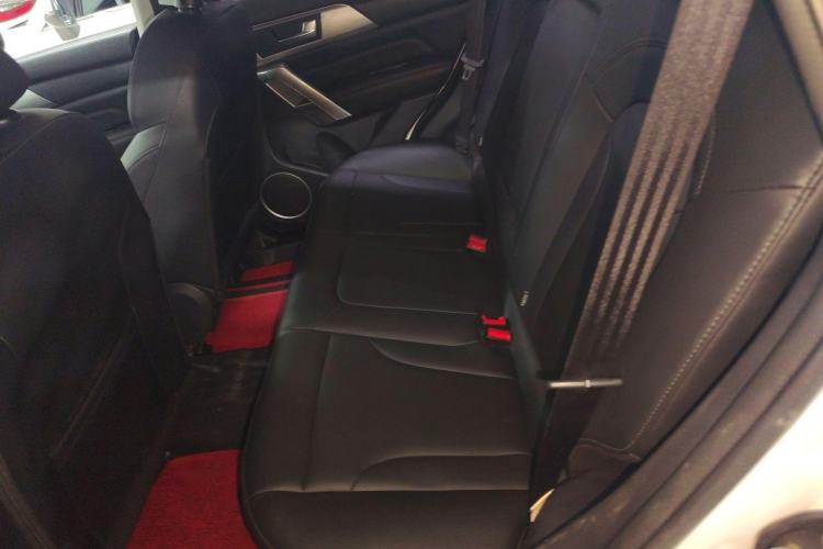 Used Haval H2 2017 Red-Label 1.5T Manual Two-Wheel Drive Comfort Model