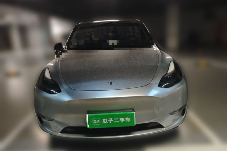 Used Tesla Model Y 2023 Long-Range All-Wheel-Drive Version Front