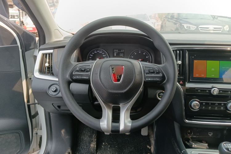 Used Roewe i6 2020 PLUS 1.6L Manual 4G Connect Glory Luxury Edition