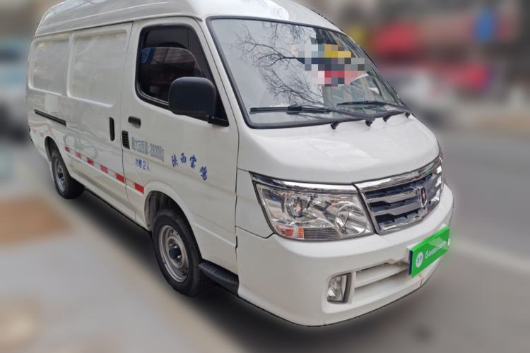 Used Jinbei Hiace 2018 2.0L Fifth-Generation Box Truck Standard Roof 2 Seats 4G21C
