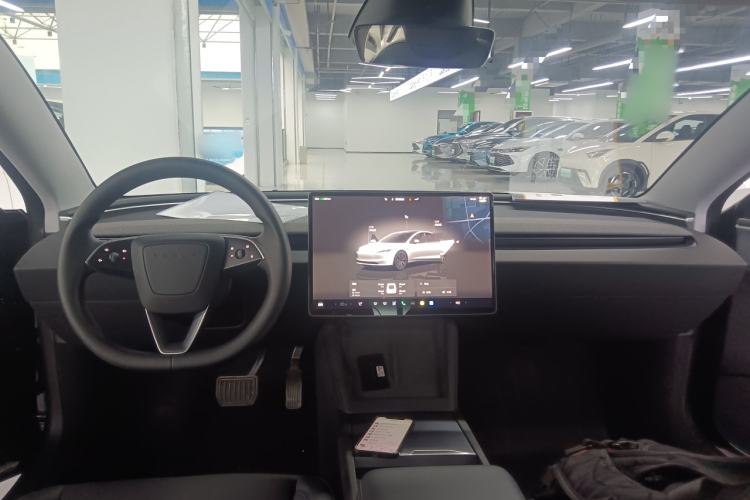 Used Tesla Model 3 2023 Rear-Wheel-Drive Version Center Console