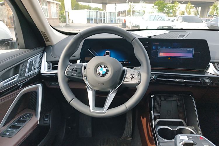 Used BMW X1 2024 sDrive25Li X Design Package Steering Wheel