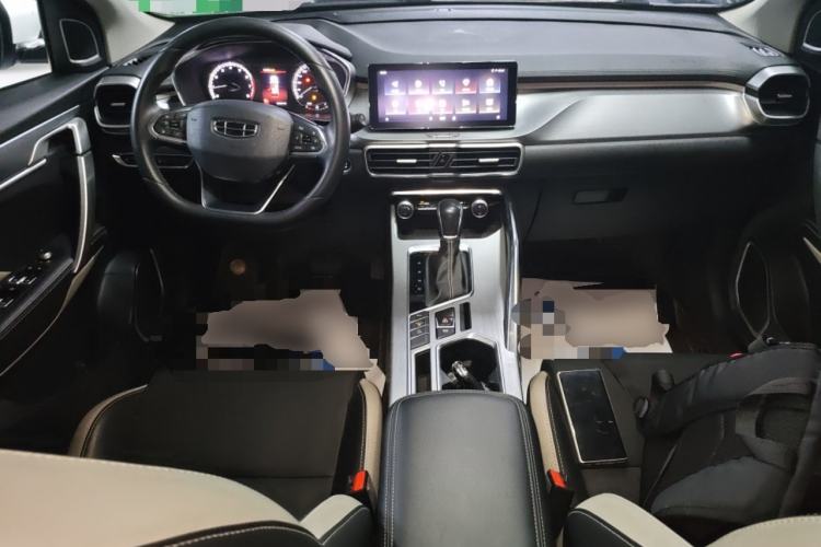 Used Geely Auto Coolray 2020 PRO 240T DCT Hunter Center Console