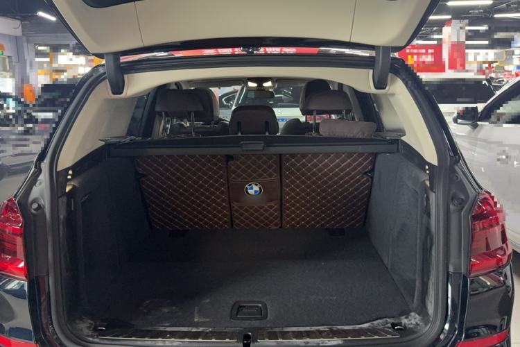 Used BMW X3 2021 Facelift xDrive28i M Sport Package Trunk