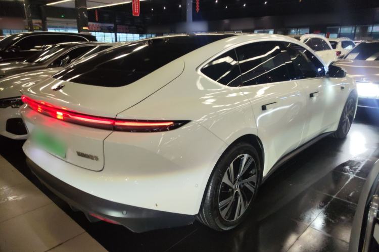 Used Nio ET5 2025 75 kWh Rear Right 45 Deg