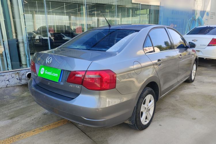 Used Volkswagen Jetta 2013 1.6L Manual Luxury Model