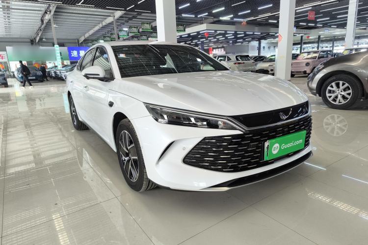 Used BYD Qin L 2025 DM-i Smart Drive 120KM Superior Model
