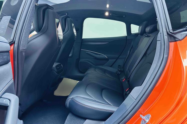 Used Xiaomi Auto SU7 2024 Rear-Drive Long-Range Intelligent Driving Version