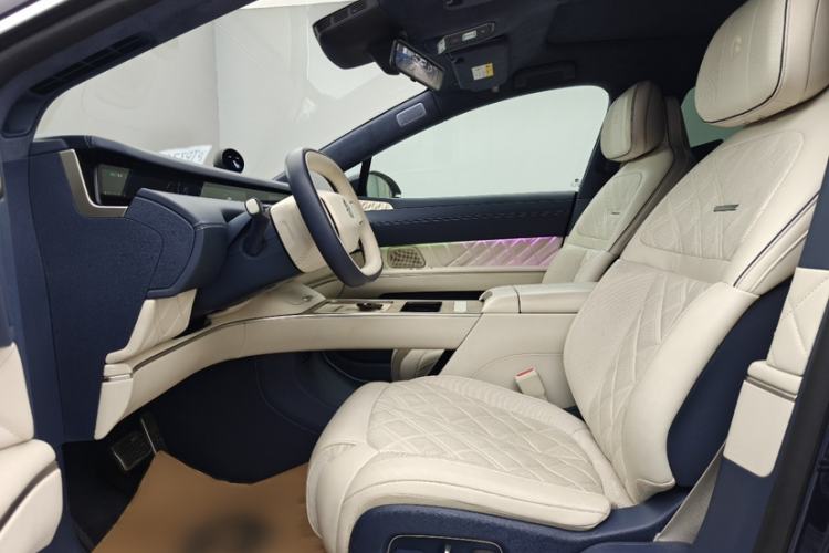 Used Nio ET9 2025 100 kWh
