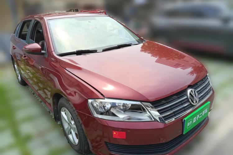 Used Volkswagen Gran Lavida 2013 1.6L Automatic Fashion Model