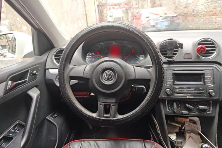 Used Volkswagen Jetta 2015 Zhuihui Edition 1.6L Manual Comfort Model