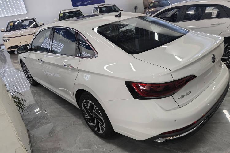 Used Volkswagen Sagitar 2024 300TSI DSG Excellence Edition
