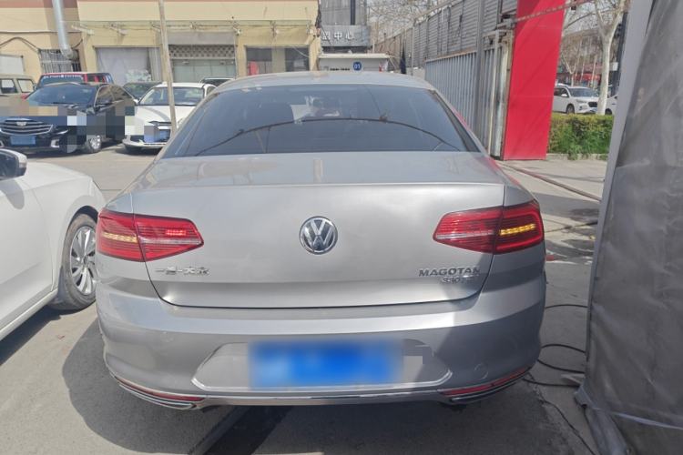 Used Volkswagen Magotan 2019 330TSI DSG Leading Edition China V Standard
