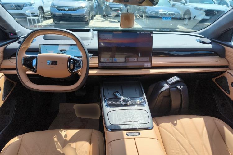 Used Geely Galaxy 8 2025 130km EM-P Starship Edition Center Console