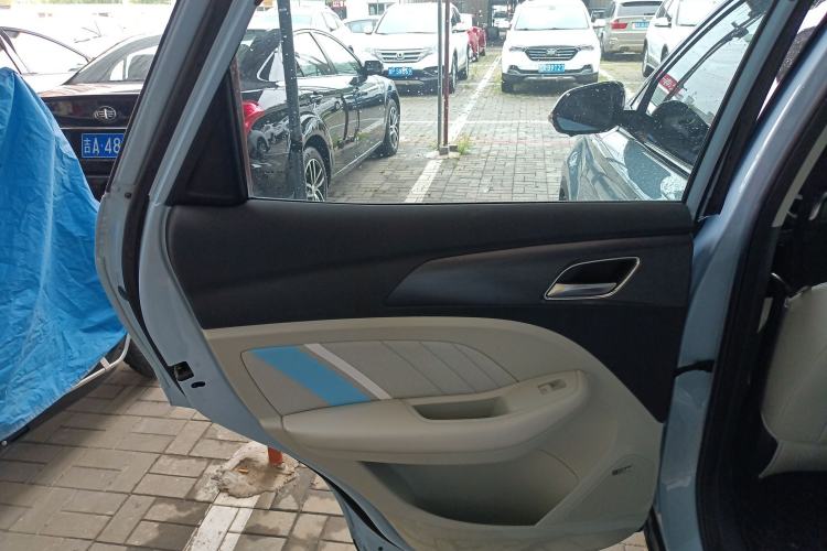 Used Roewe Longmao 2022 1.5L Dynamic Cat Edition
