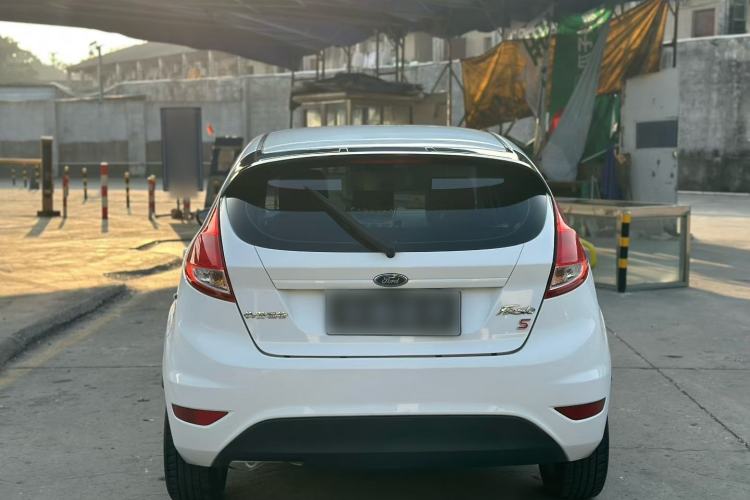 Used Ford Fiesta 2013 Hatchback 1.5L Automatic Fashion Edition