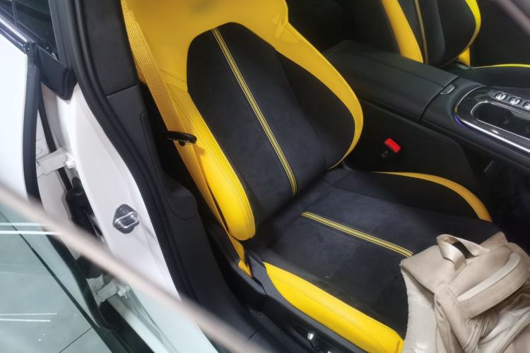 Used Xiaomi Auto SU7 Ultra 2025 Ultra Model Right Front Seat