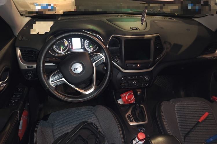 Used Jeep Cherokee 2017 2.4L Leading Edition